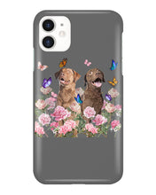 Load image into Gallery viewer, Gift For Dog LoversChesapeake Bay Retriever With Peonies Phone case