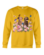 Load image into Gallery viewer, Gift For Dog LoversChesapeake Bay Retriever With Peonies Sweatshirt