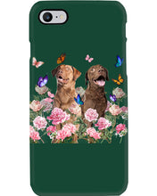 Load image into Gallery viewer, Gift For Dog LoversChesapeake Bay Retriever With Peonies Phone case