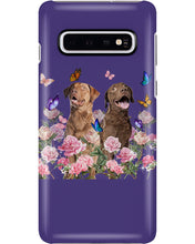 Load image into Gallery viewer, Gift For Dog LoversChesapeake Bay Retriever With Peonies Phone case
