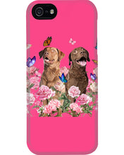 Load image into Gallery viewer, Gift For Dog LoversChesapeake Bay Retriever With Peonies Phone case