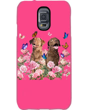 Load image into Gallery viewer, Gift For Dog LoversChesapeake Bay Retriever With Peonies Phone case