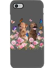 Load image into Gallery viewer, Gift For Dog LoversChesapeake Bay Retriever With Peonies Phone case