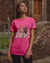 Load image into Gallery viewer, Gift For Dog LoversChesapeake Bay Retriever With Peonies Guys Tee