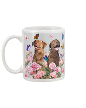 Load image into Gallery viewer, Gift For Dog LoversChesapeake Bay Retriever With Peonies Mug