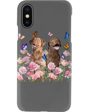 Load image into Gallery viewer, Gift For Dog LoversChesapeake Bay Retriever With Peonies Phone case