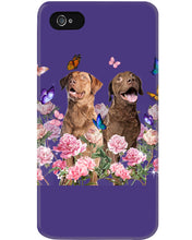 Load image into Gallery viewer, Gift For Dog LoversChesapeake Bay Retriever With Peonies Phone case