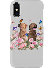 Load image into Gallery viewer, Gift For Dog LoversChesapeake Bay Retriever With Peonies Phone case
