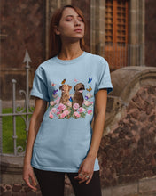 Load image into Gallery viewer, Gift For Dog LoversChesapeake Bay Retriever With Peonies Guys Tee
