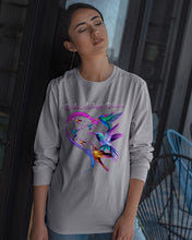 Load image into Gallery viewer, Hummingbirds Heart Shaped I Am A Simple Woman Gift For Mom Unisex Long Sleeve
