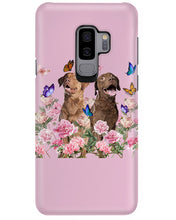 Load image into Gallery viewer, Gift For Dog LoversChesapeake Bay Retriever With Peonies Phone case
