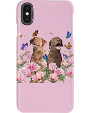 Load image into Gallery viewer, Gift For Dog LoversChesapeake Bay Retriever With Peonies Phone case
