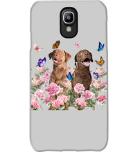 Load image into Gallery viewer, Gift For Dog LoversChesapeake Bay Retriever With Peonies Phone case
