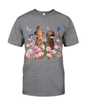 Load image into Gallery viewer, Gift For Dog LoversChesapeake Bay Retriever With Peonies Guys Tee
