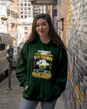 Load image into Gallery viewer, Market Trendz Schönheit Kommt Nicht Von Innen Sie Kommt Aus Mahlsdorf Hoodie
