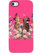 Load image into Gallery viewer, Gift For Dog LoversChesapeake Bay Retriever With Peonies Phone case
