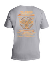 Load image into Gallery viewer, Birthday Meaningful Gift Las Levendas Nacen En Octubre Guys V-Neck
