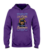 Load image into Gallery viewer, A Queen Was Born In October Birthday Meaningful Gift For Women Hoodie
