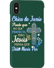 Load image into Gallery viewer, Chica De  Junio    Todo Lo Puedo En Cristo Que Me Fortalece Phone case
