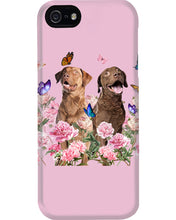 Load image into Gallery viewer, Gift For Dog LoversChesapeake Bay Retriever With Peonies Phone case
