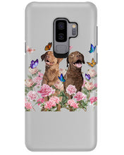 Load image into Gallery viewer, Gift For Dog LoversChesapeake Bay Retriever With Peonies Phone case
