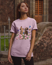 Load image into Gallery viewer, Gift For Dog LoversChesapeake Bay Retriever With Peonies Guys Tee
