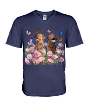 Load image into Gallery viewer, Gift For Dog LoversChesapeake Bay Retriever With Peonies Guys V-Neck

