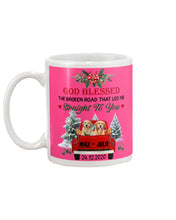 Load image into Gallery viewer, Golden Retriever X-mas Road Gift For Dog Lovers Mug
