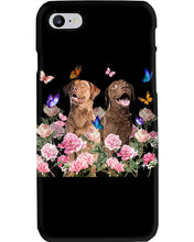 Load image into Gallery viewer, Gift For Dog LoversChesapeake Bay Retriever With Peonies Phone case
