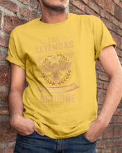 Load image into Gallery viewer, Birthday Meaningful Gift Las Levendas Nacen En Octubre Guys Tee
