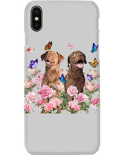 Load image into Gallery viewer, Gift For Dog LoversChesapeake Bay Retriever With Peonies Phone case
