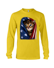 Load image into Gallery viewer, Lovely Tote Bag Cat In American Flag Gift For Cat Lovers Unisex Long Sleeve
