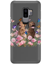 Load image into Gallery viewer, Gift For Dog LoversChesapeake Bay Retriever With Peonies Phone case
