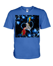 Load image into Gallery viewer, Lovely Phone Case Twinkling Blue Heart Gift For Parrots Lovers Guys V-Neck
