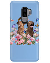 Load image into Gallery viewer, Gift For Dog LoversChesapeake Bay Retriever With Peonies Phone case
